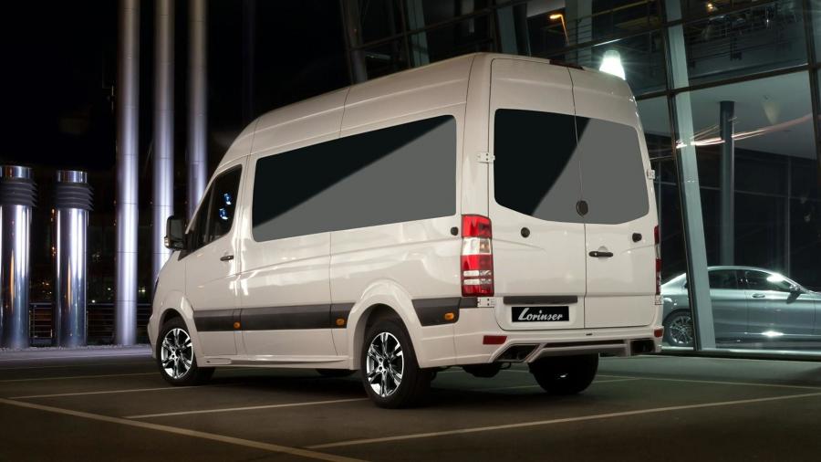  Mercedes-Benz Sprinter by Lorinser 2017 года  (фото 3 из 3)